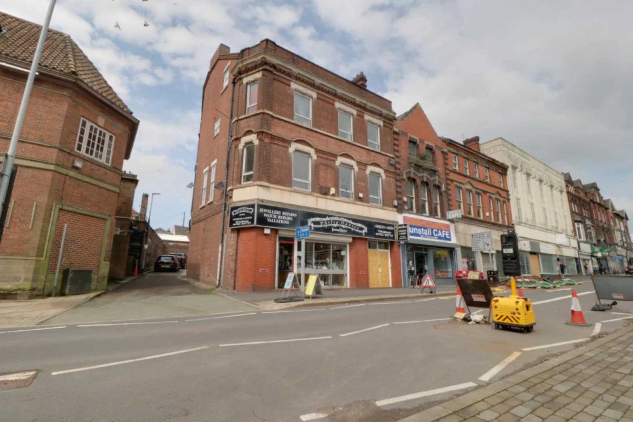 Flat Tower Square in Stoke-on-Trent