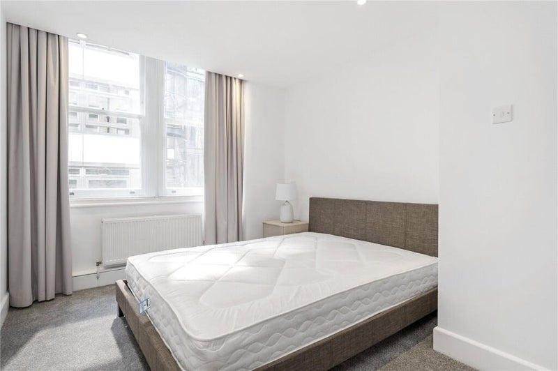 Flat Minories in City of London
