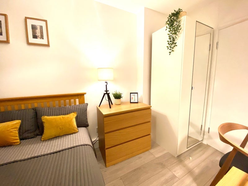 Room Sherfield Gardens in Greater London