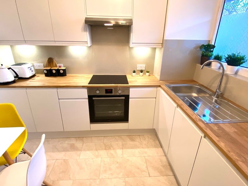 Room Sherfield Gardens in Greater London