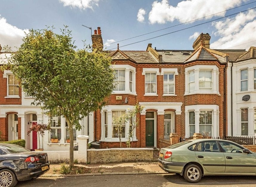 House Lysias Road in Greater London
