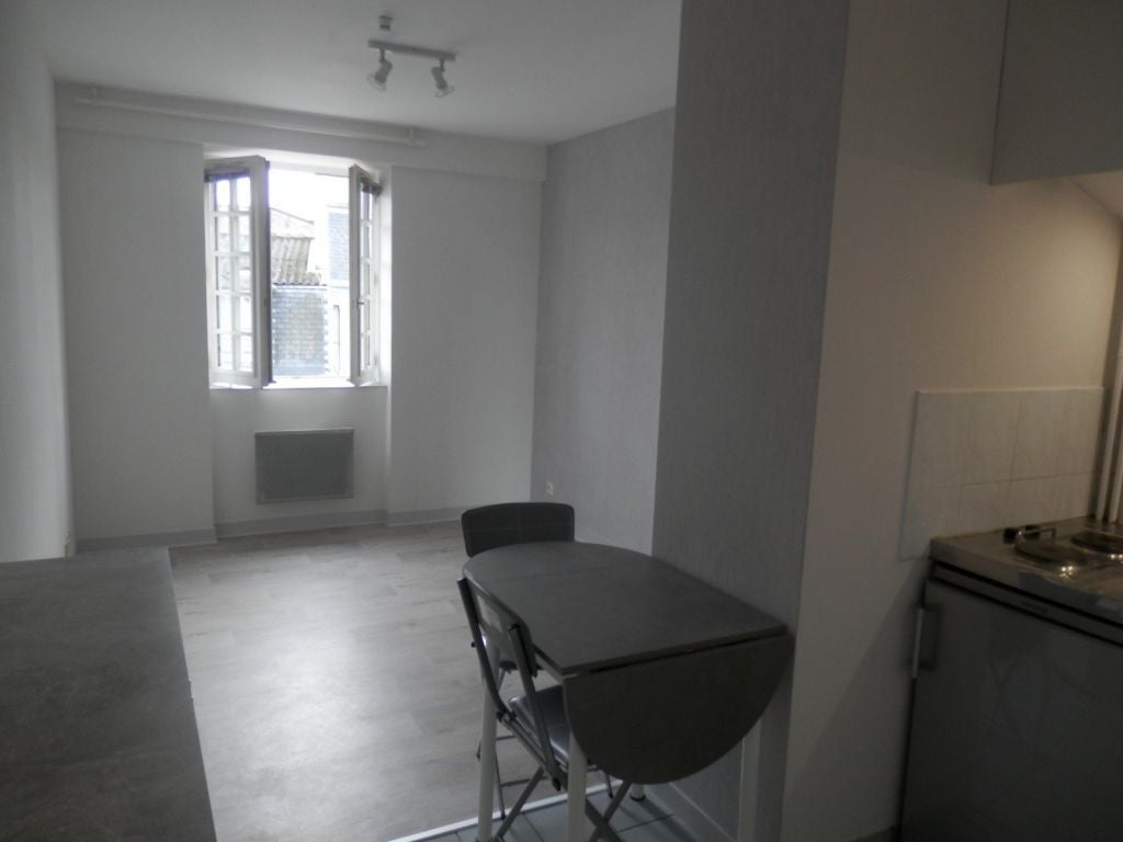 Flat Rue Picardie in Poitiers