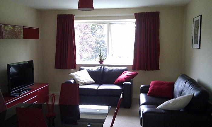 Room Addison Court in Maidenhead