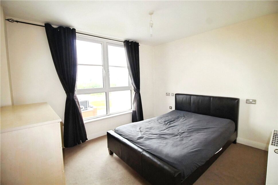 Flat Watkin Road in Leicester
