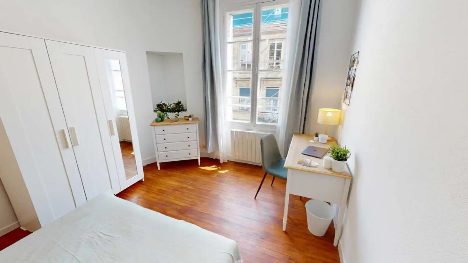 Appartement Rue Albert Pitres à Bordeaux