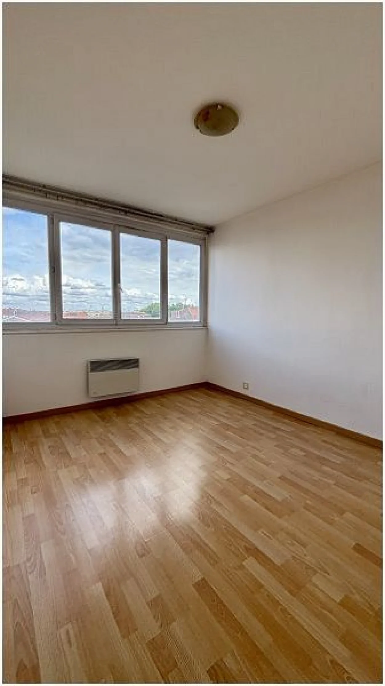 Flat Rue d'Artois in Lille