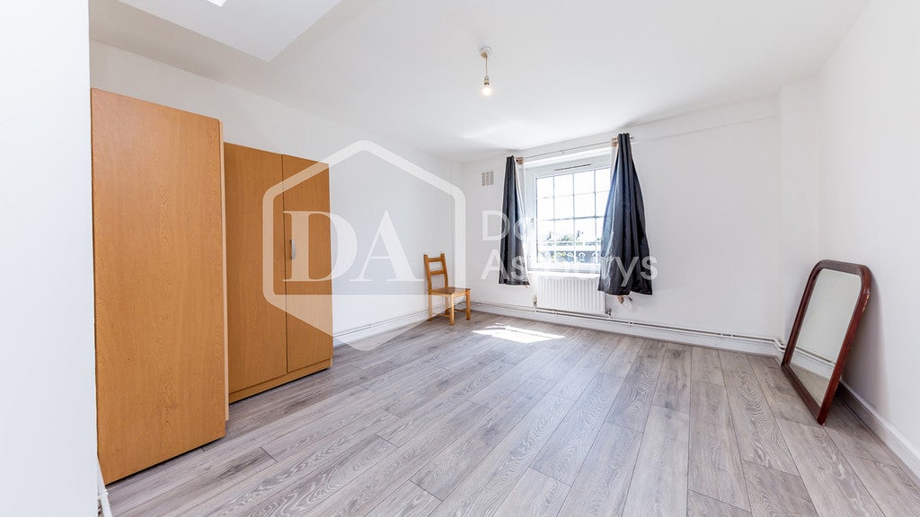 Flat Tottenham Lane in Greater London