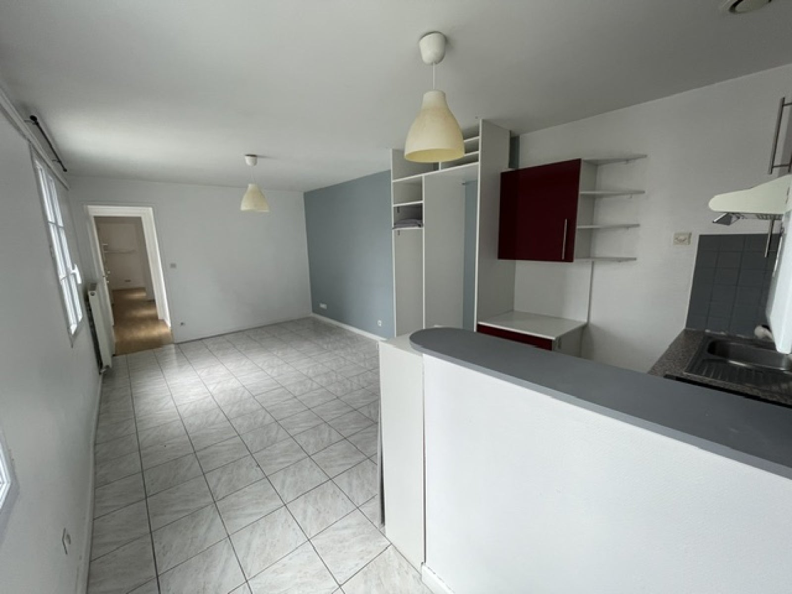 Flat Avenue du Mont aux Malades in Mont-Saint-Aignan