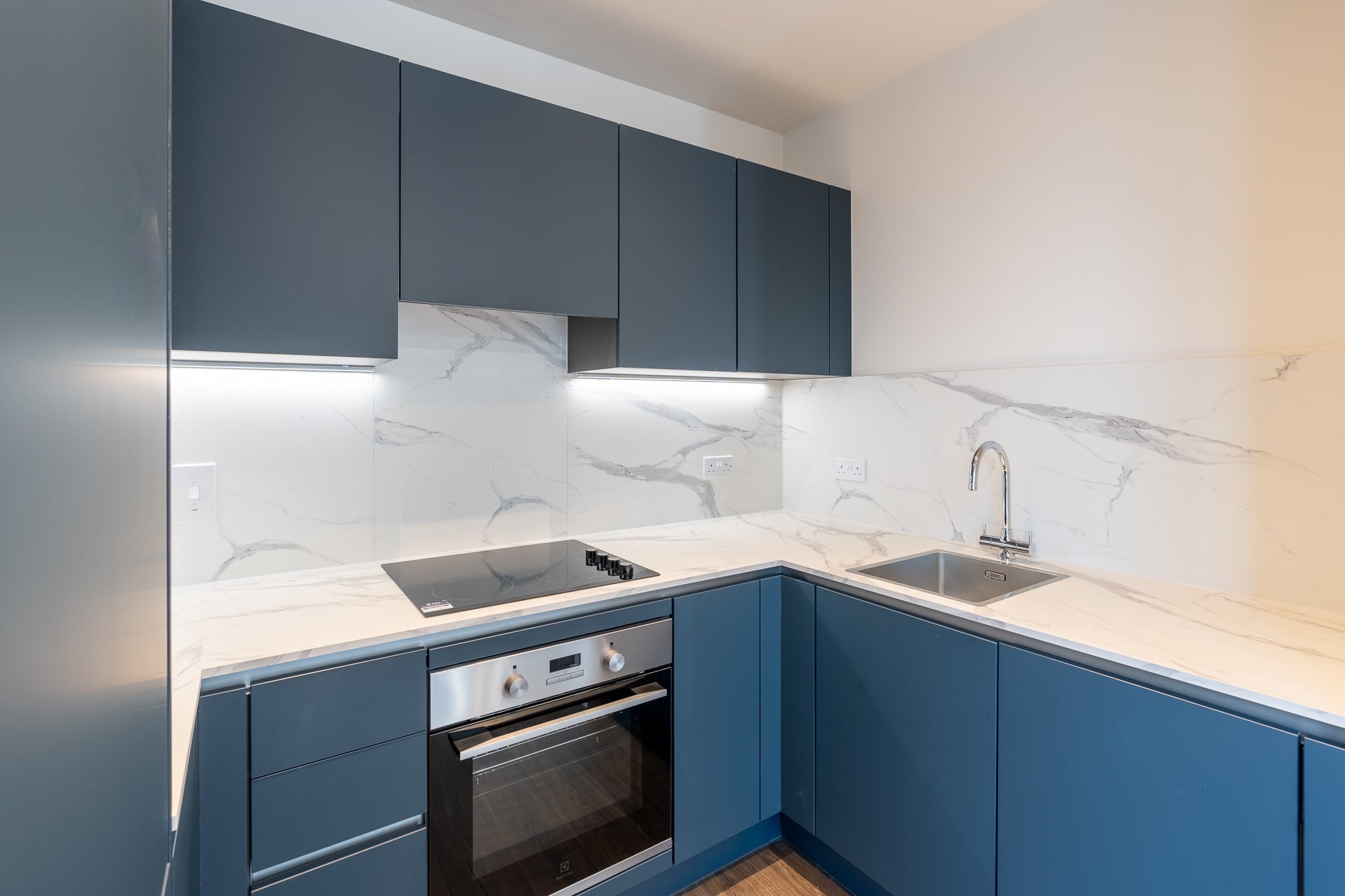 Flat Barratt Way in Greater London