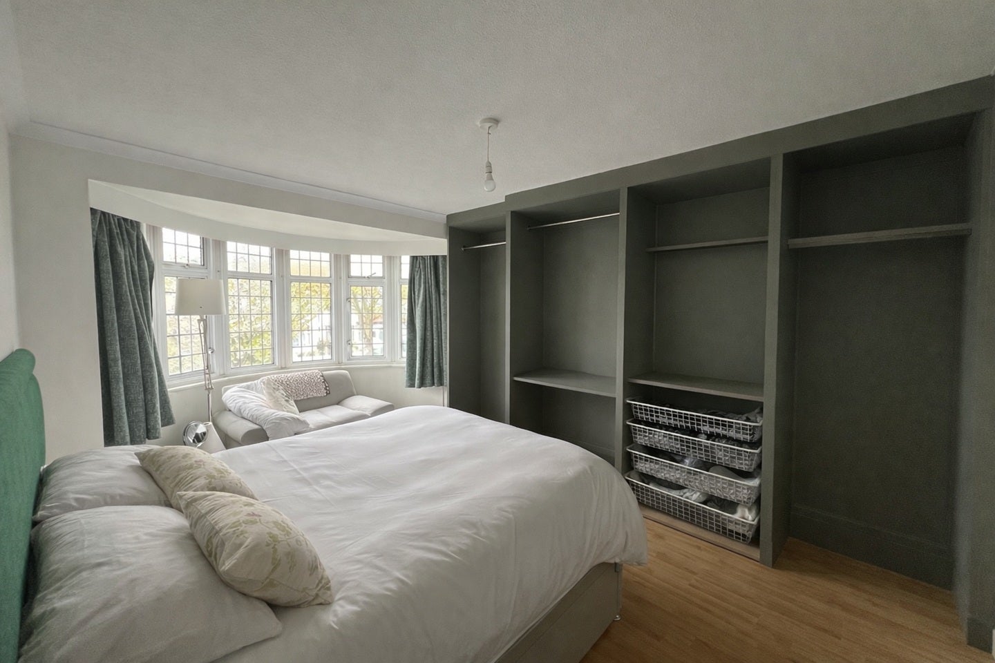 House Broad Walk in Greater London