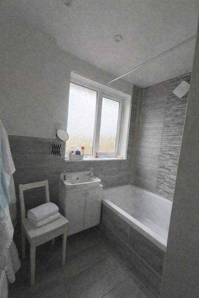 House Broad Walk in Greater London