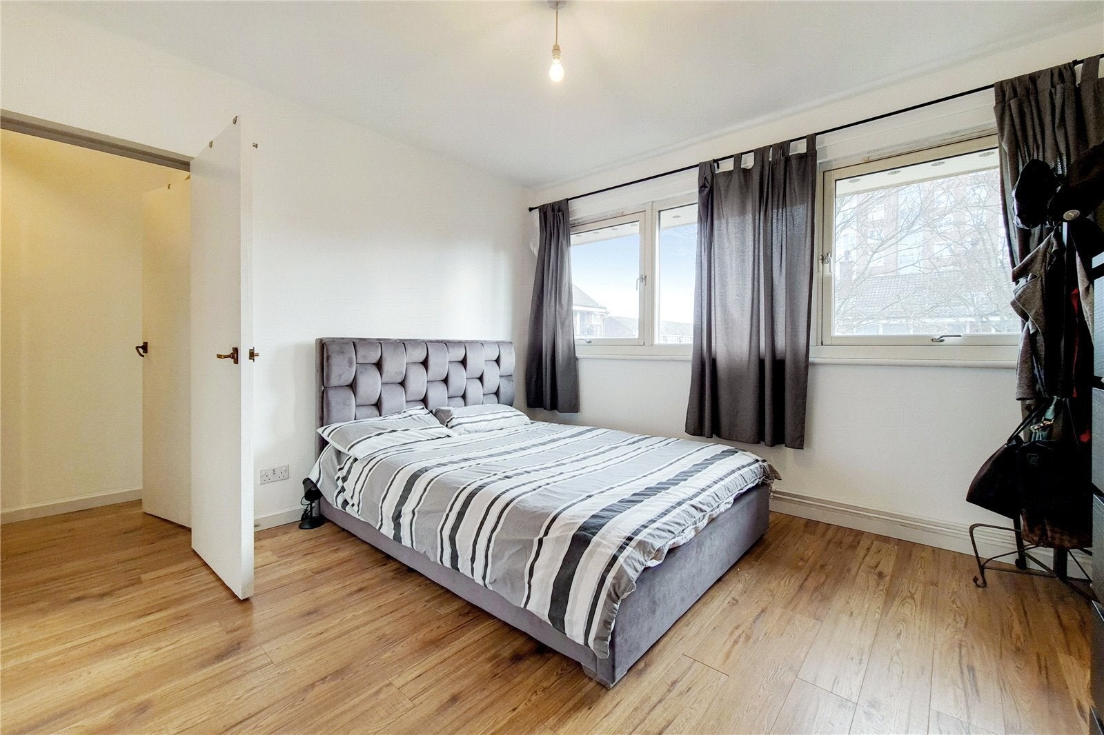 Flat Ann Street in Greater London