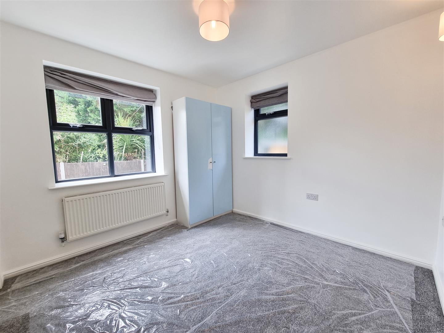 Flat The Ridgeway in Greater London