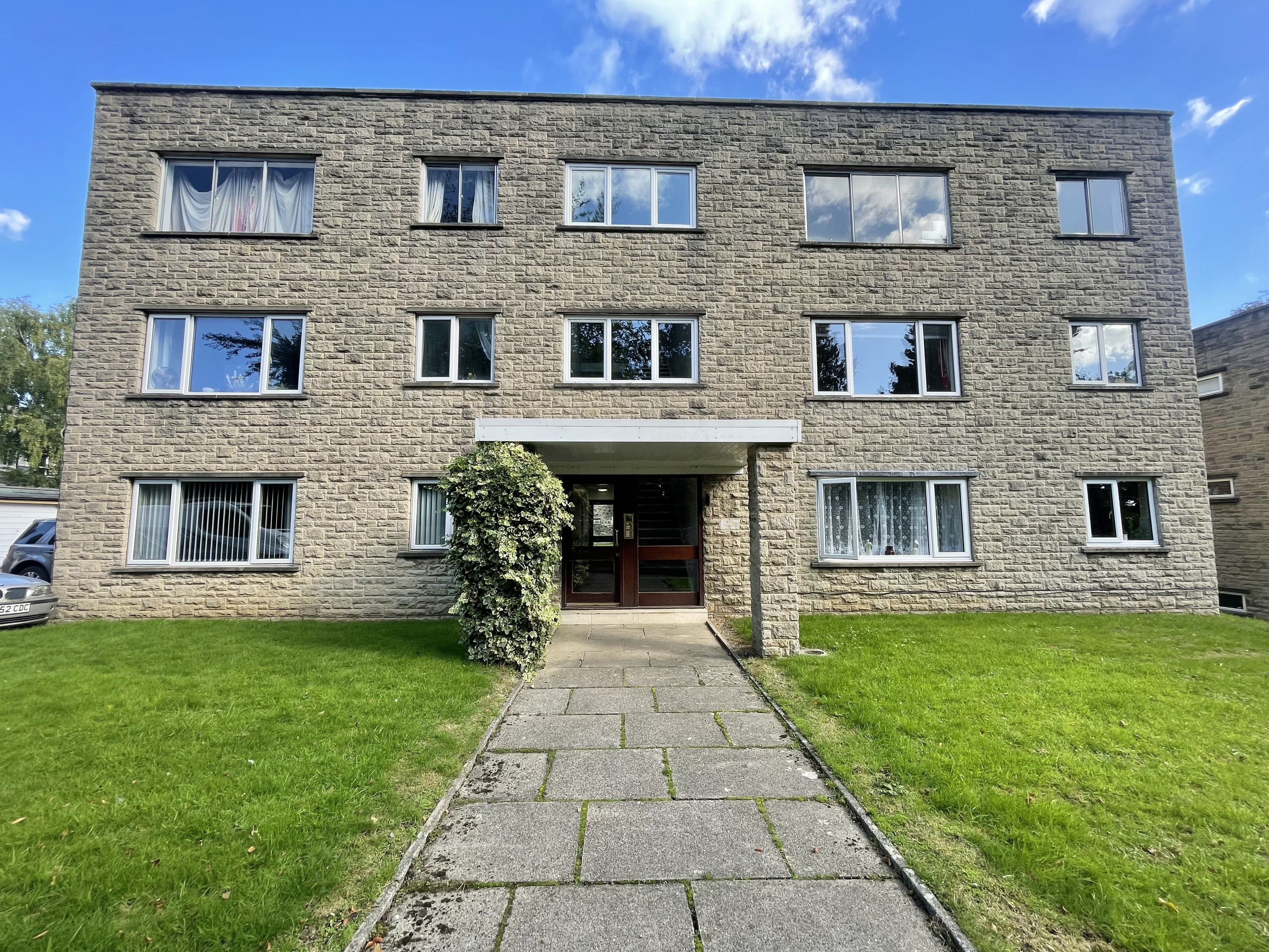 Flat Graham Road in Sheffield