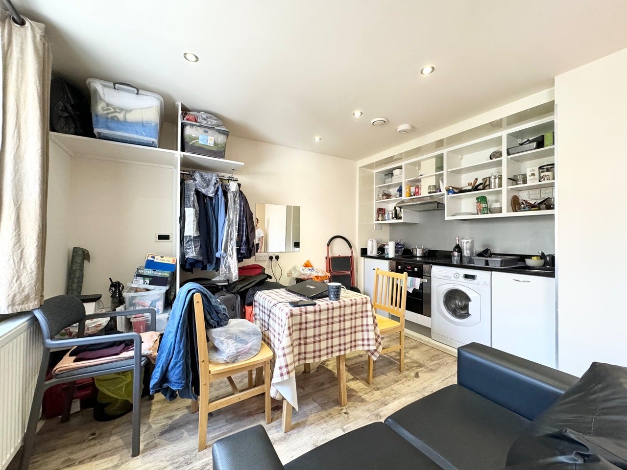 Flat Fonthill Road in Greater London