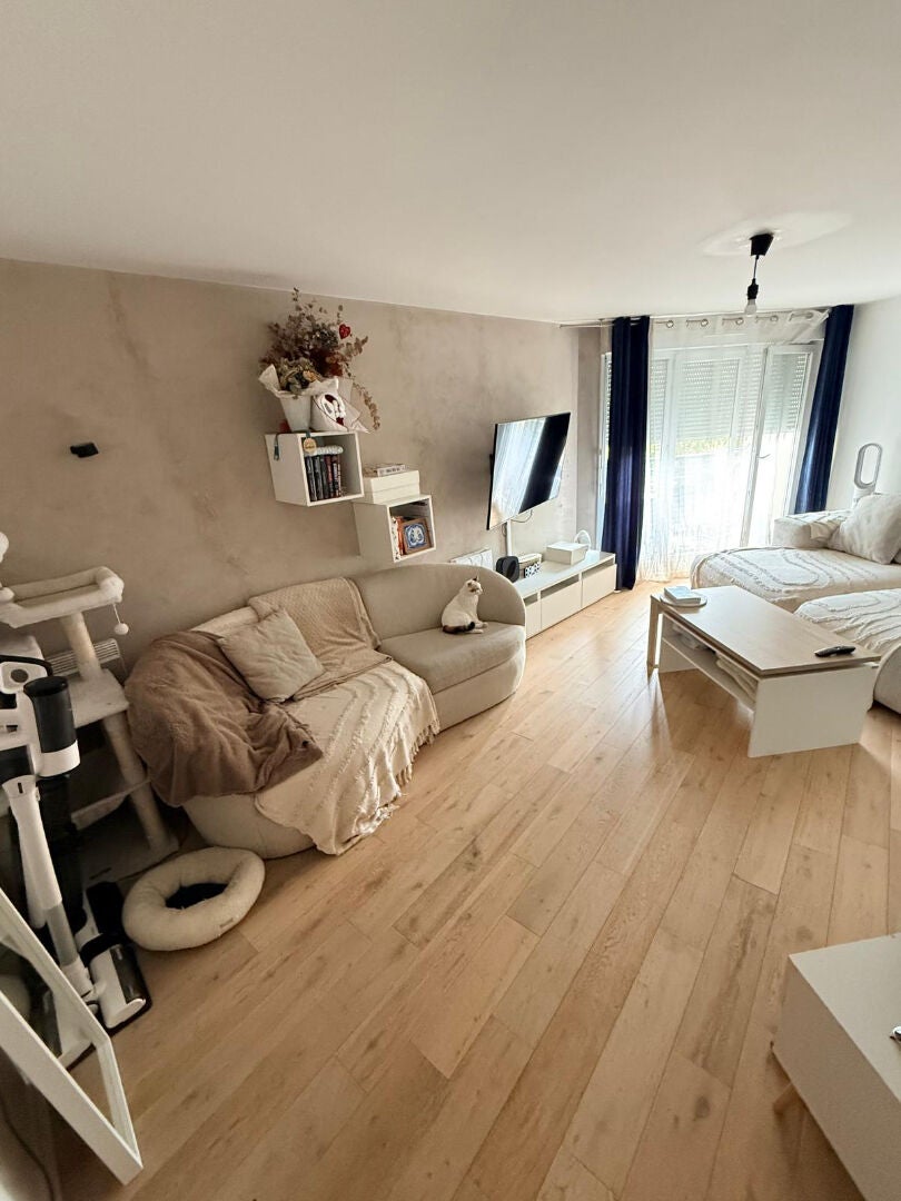 Appartement Avenue du Général Leclerc à Les Pavillons-sous-Bois