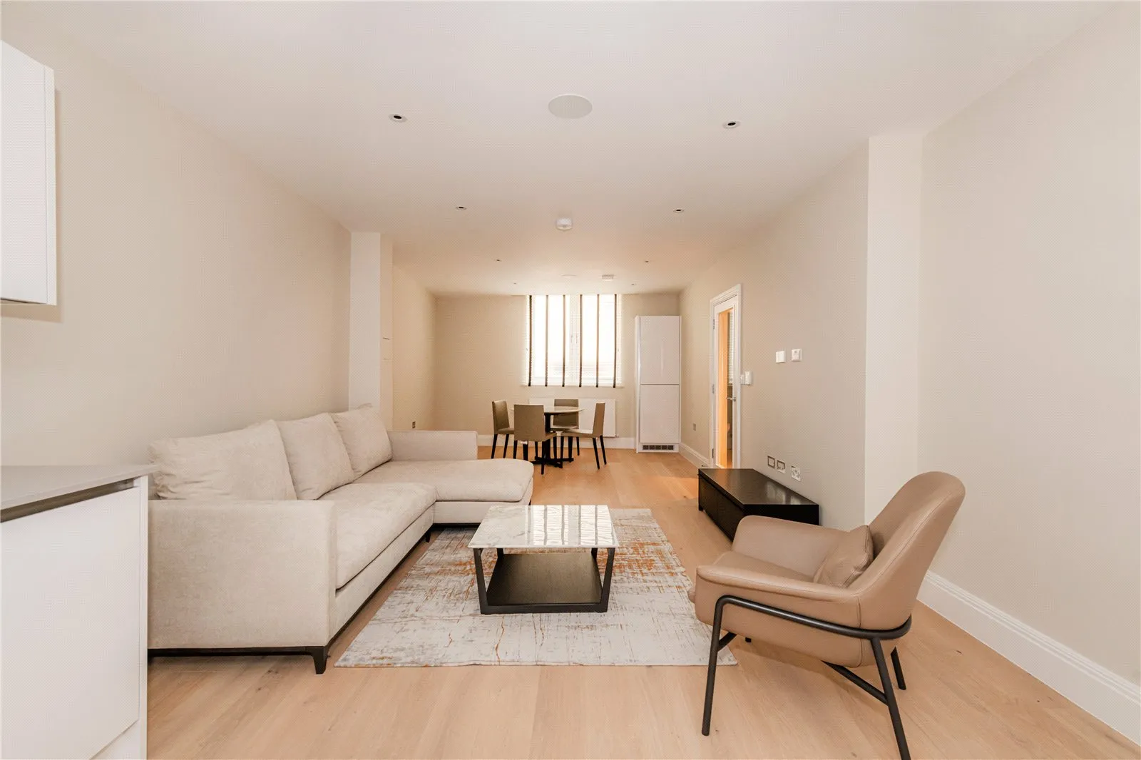 Flat Strand in City of Westminster