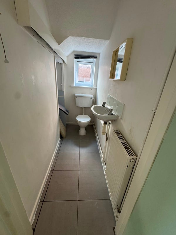 Room Ensbury Avenue in Bournemouth