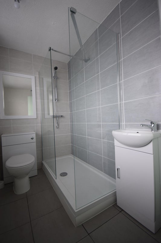 Room Ensbury Avenue in Bournemouth
