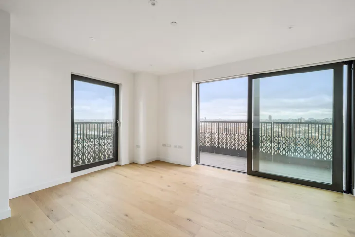 Flat Ebury Bridge Road in City of Westminster