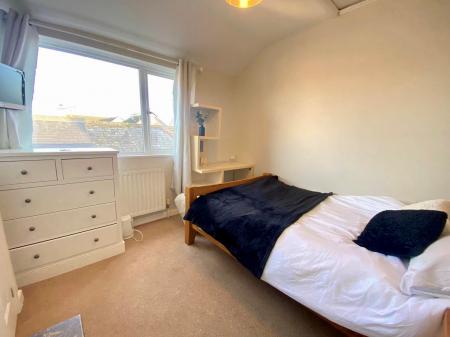 Room High Street in Huntingdonshire