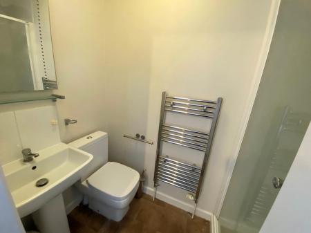 Room High Street in Huntingdonshire