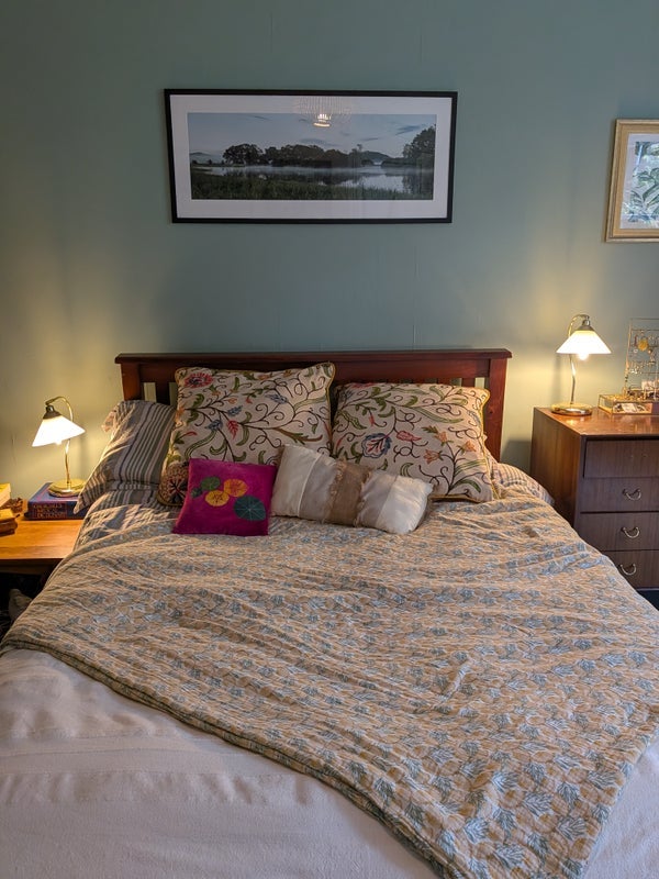 Room Highburgh Road in Glasgow