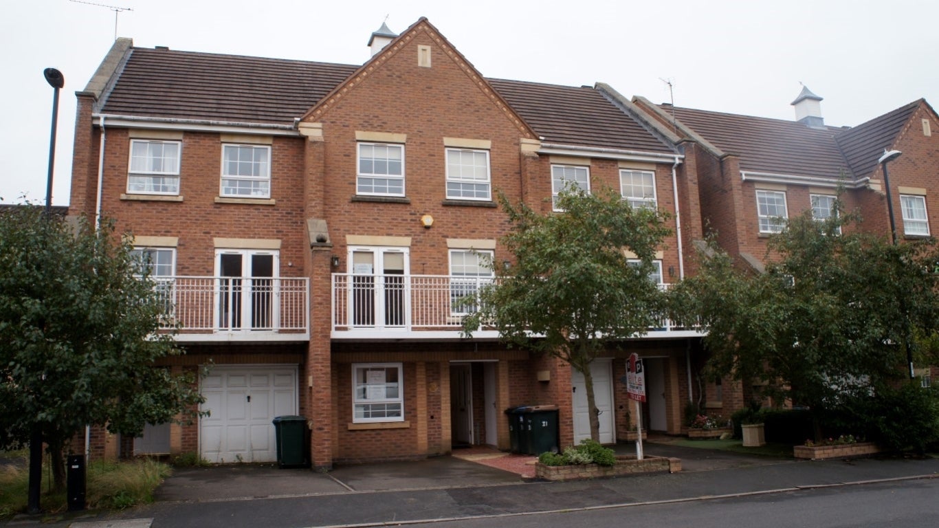 House Rodyard Way in Coventry