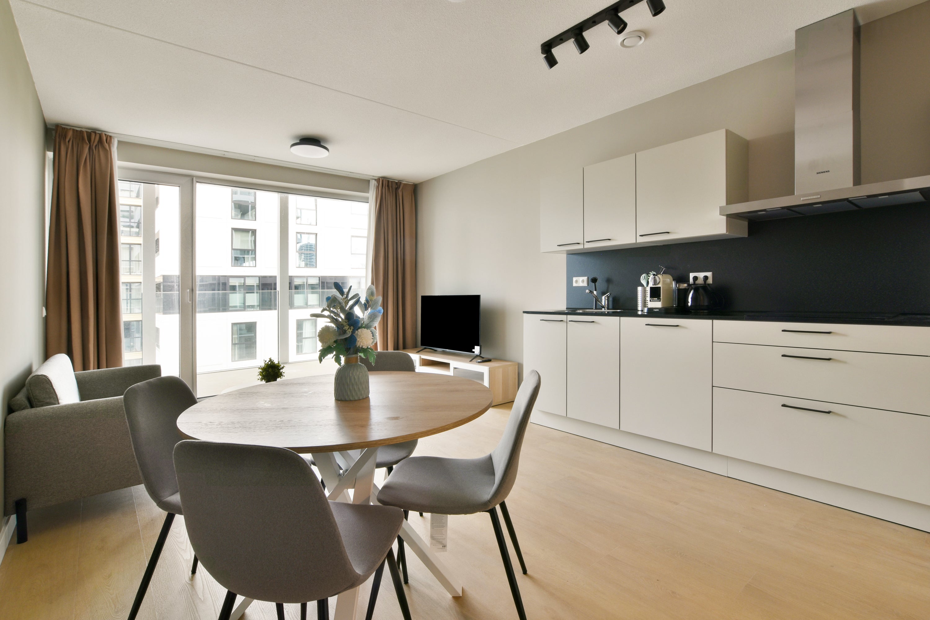 Appartement te huur: Dijkmeerlaan 472, Amsterdam