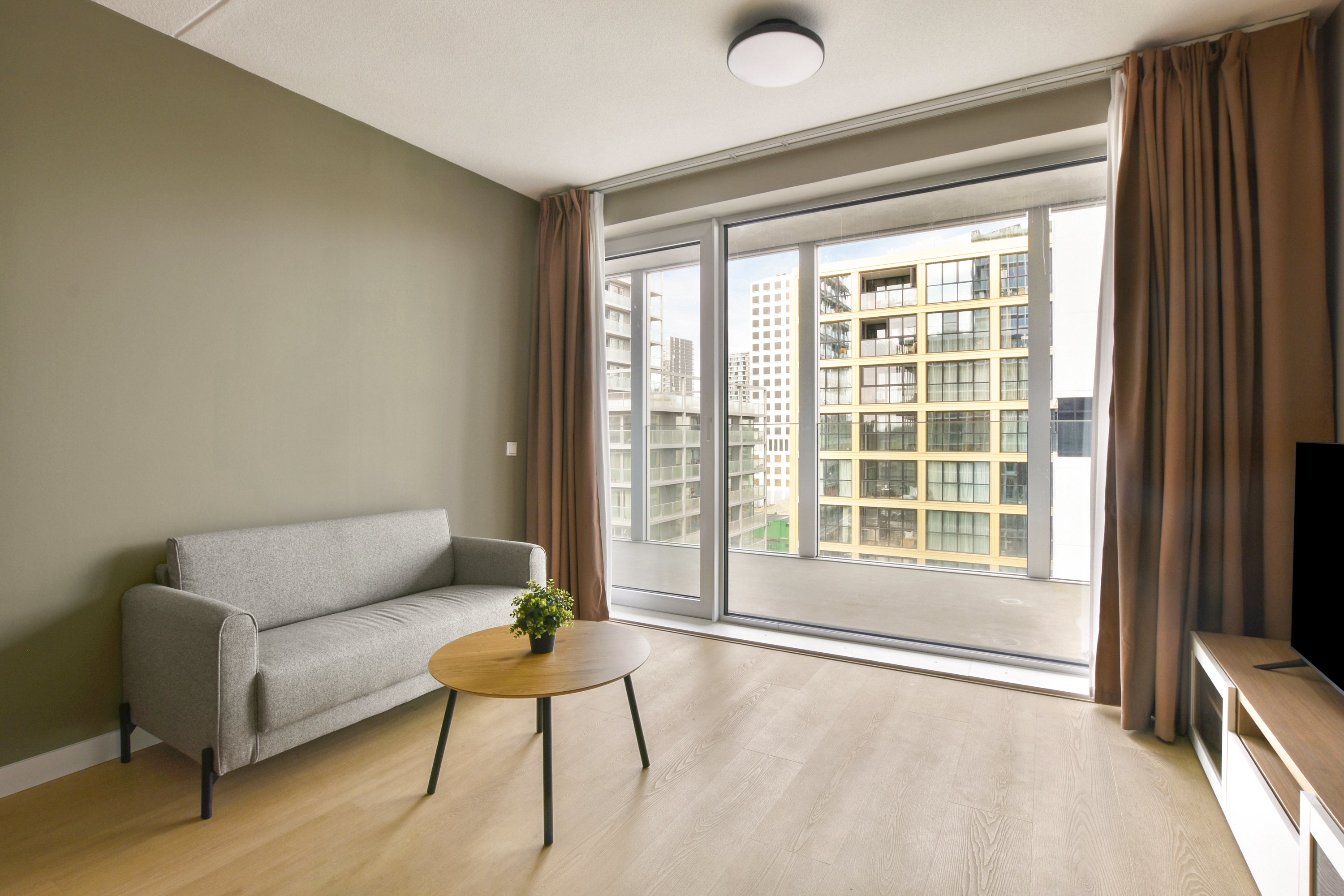 Appartement te huur: Dijkmeerlaan 472, Amsterdam