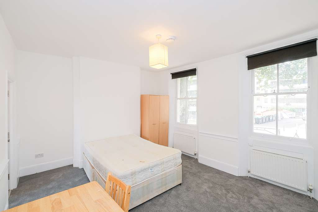 Flat St. John Street in Greater London