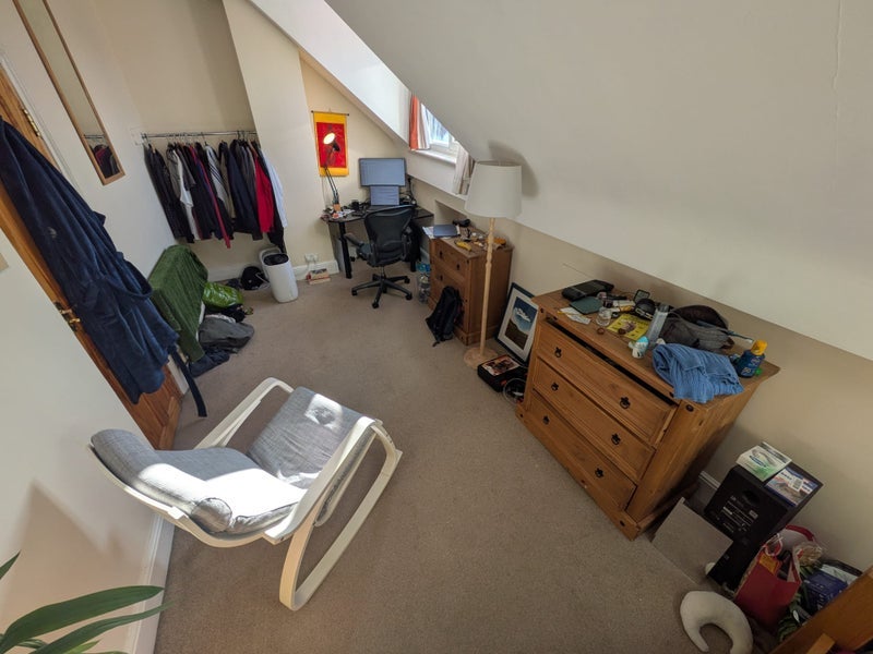 Room Coldharbour Road in Bristol