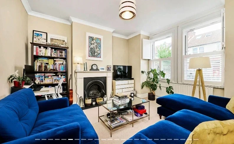 Flat Tranmere Road in Greater London