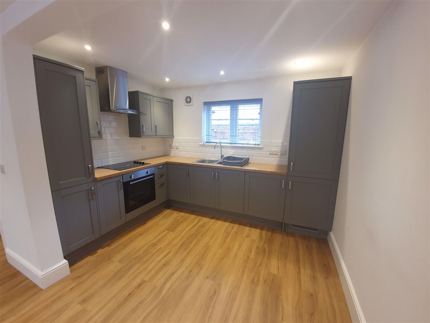 Flat Chesterfield Road South in Mansfield Woodhouse