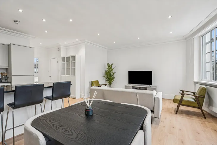 Flat Westbourne Street in City of Westminster