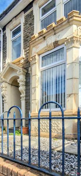 House Queen Street in Abertillery