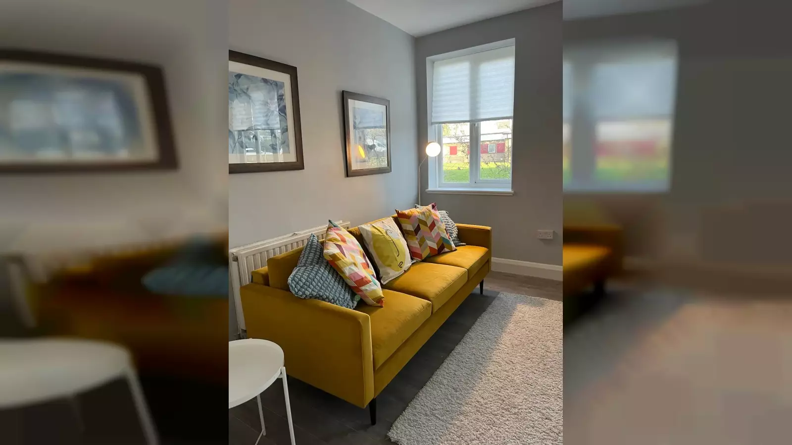 Flat Belthorn Crescent in Greater London