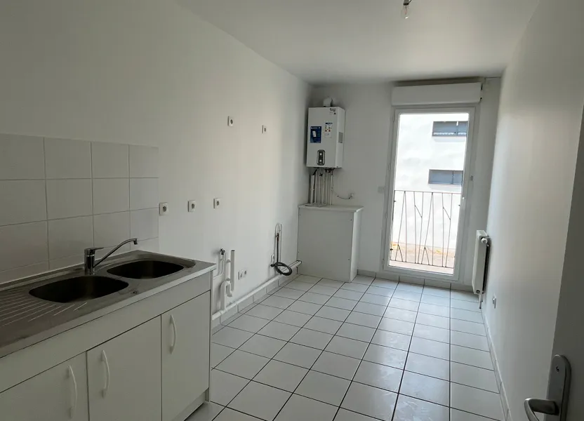 Flat Rue de Bouzy in Reims