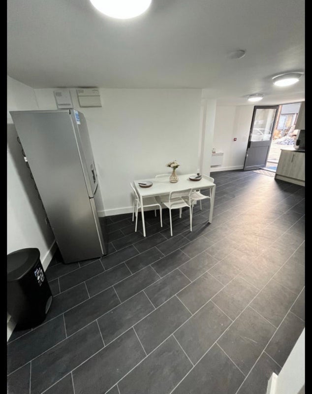 Room Katherine Road in Greater London