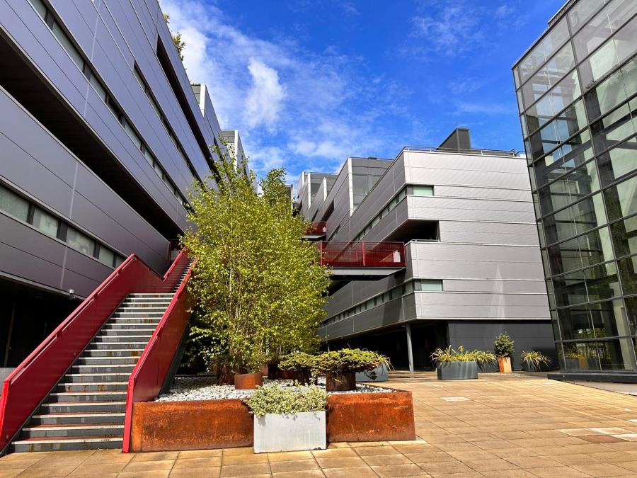 Flat Maximus Drive in Trafford