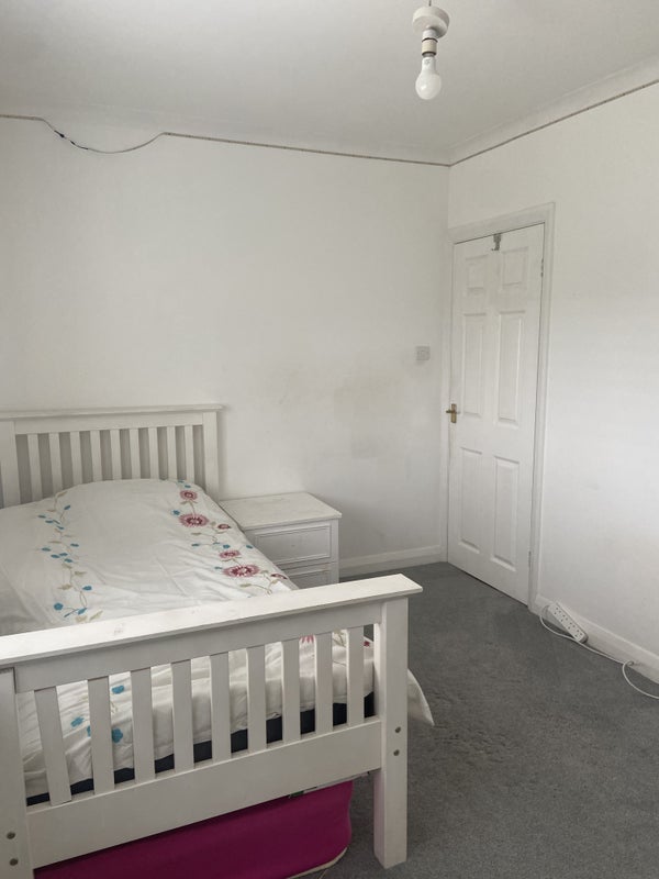 Room The Ridge in Greater London