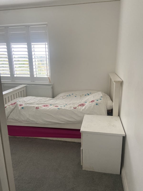 Room The Ridge in Greater London