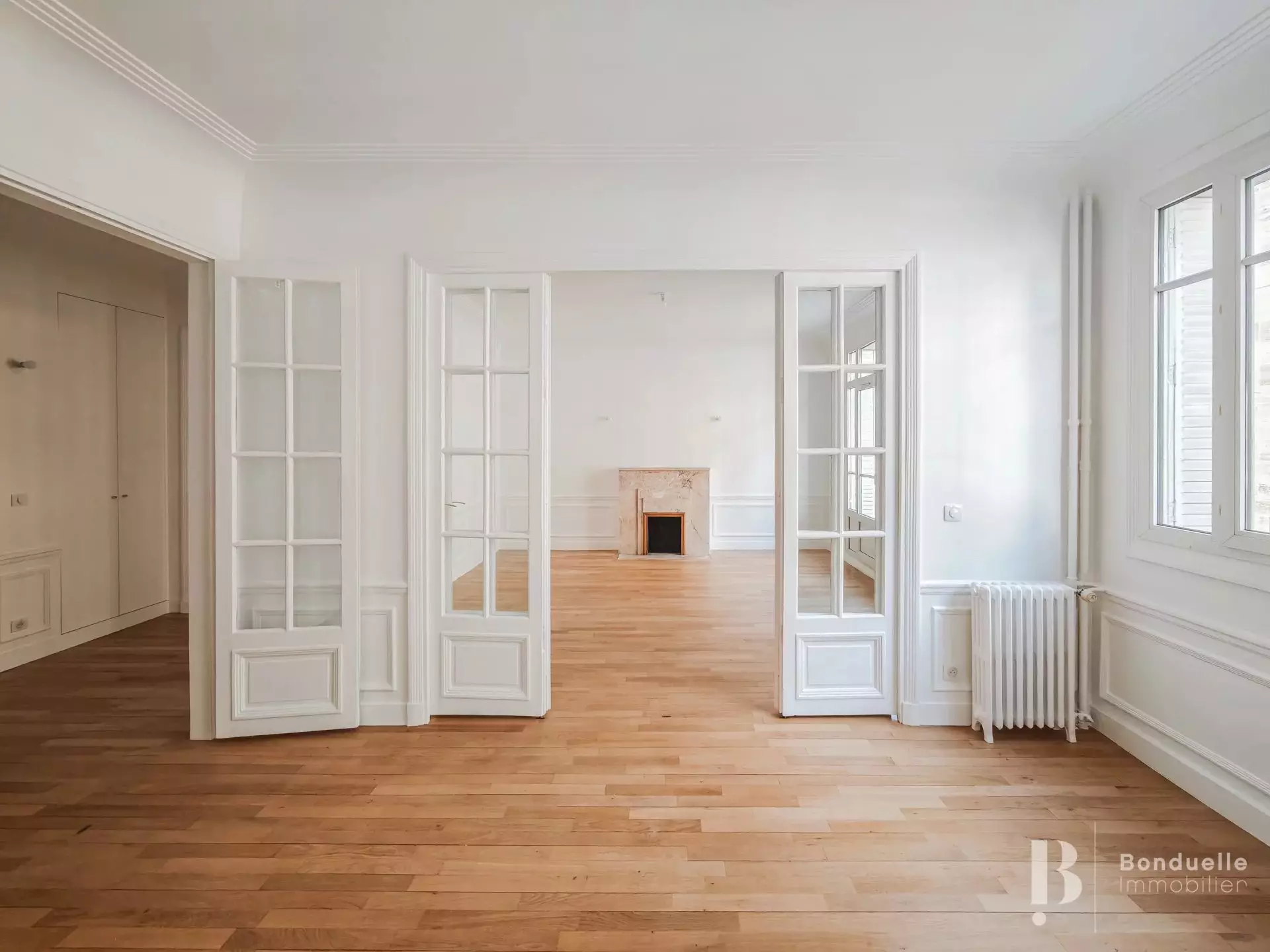 Flat Place du Costa Rica in Paris