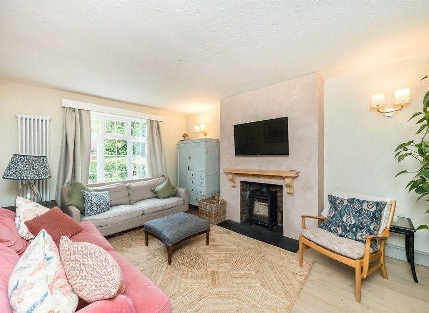 House Saffron Way in Greater London