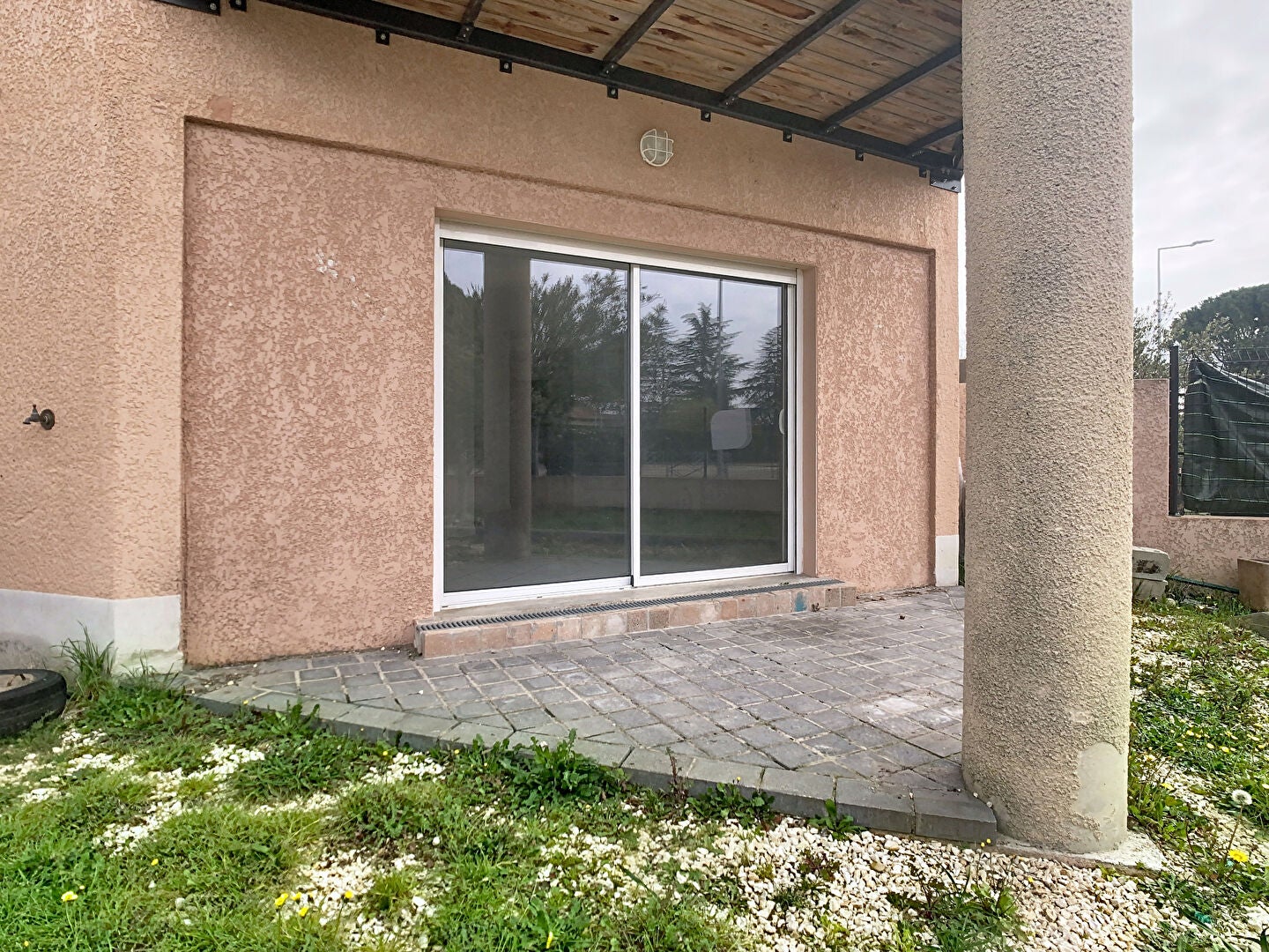Flat Avenue Joseph Combier in Livron-sur-Drôme