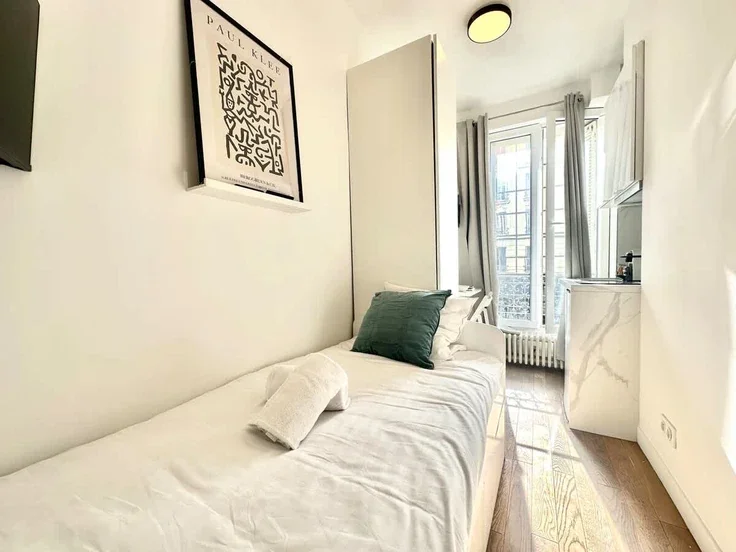 House Rue Dupleix in Paris