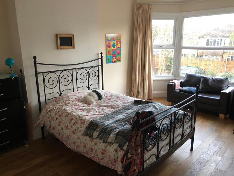 Room Dukes Avenue in Greater London