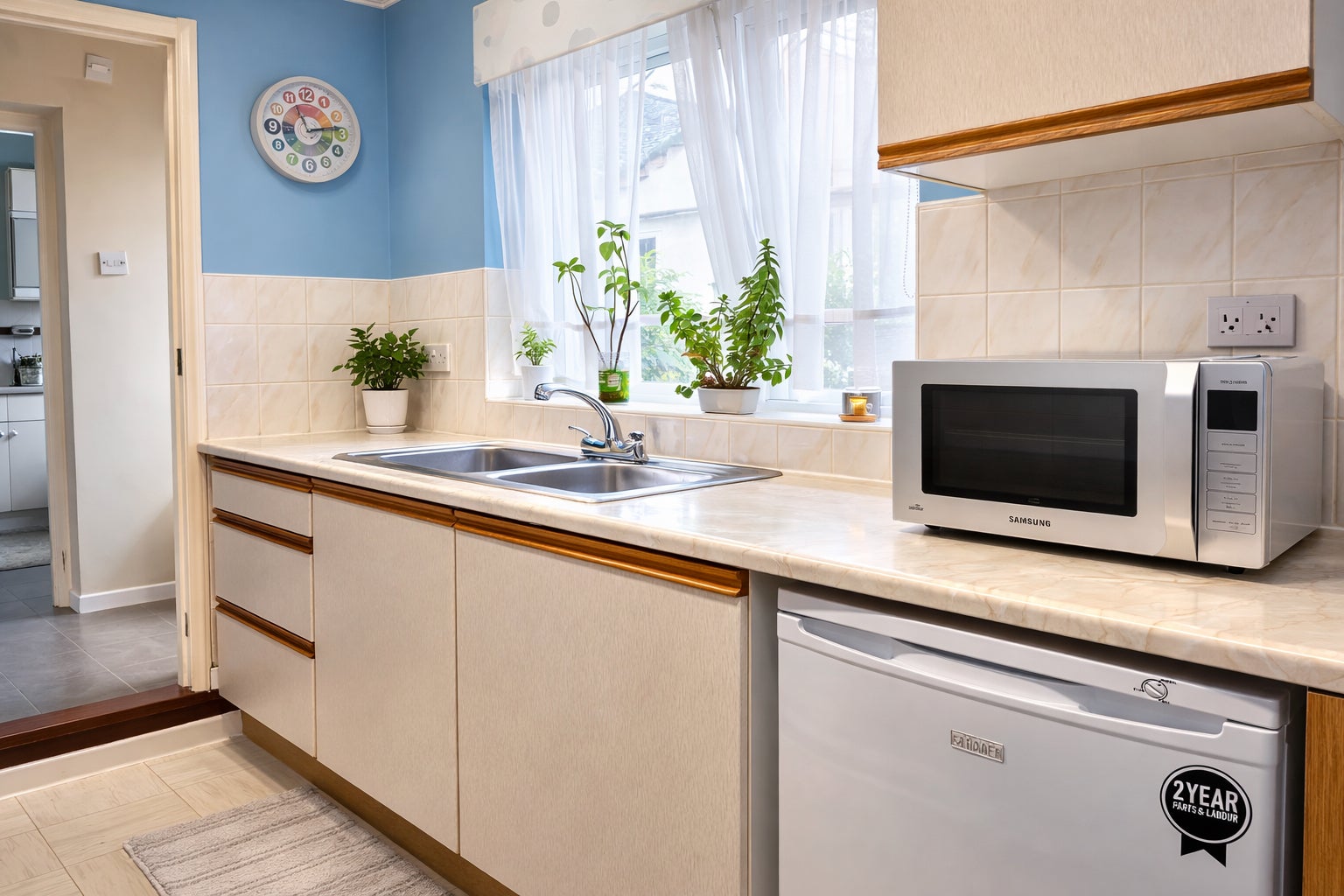 Flat Gordon Road in Strood