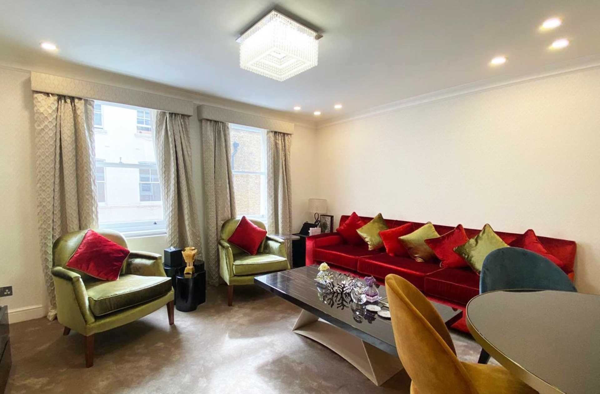 Flat Hamilton Mews in City of Westminster