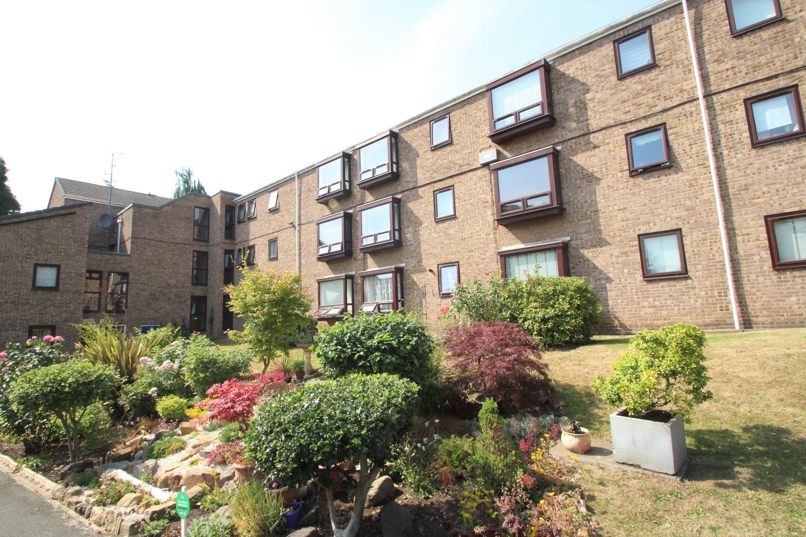 Flat Oliver Hill in Leeds